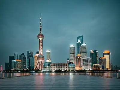 Shanghai skyline, useful context for a high-end restaurant night